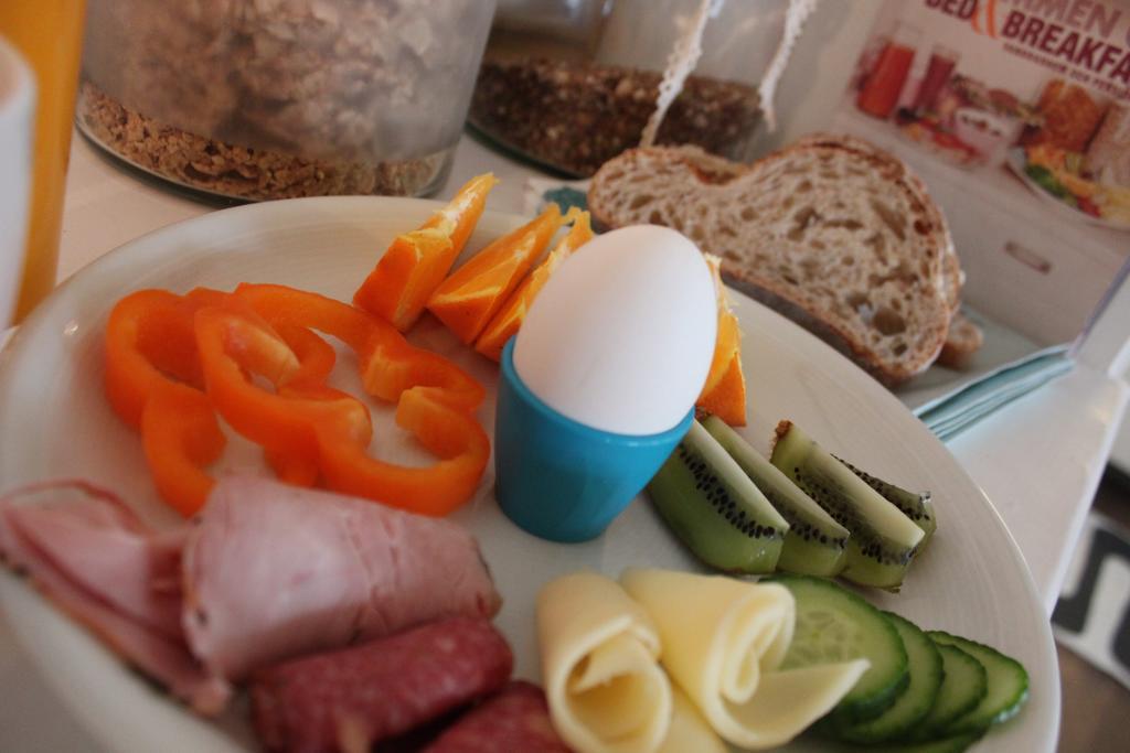 Vallarnas Bed & Breakfast Falkenberg Esterno foto
